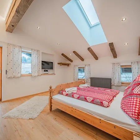 Christine Apartament